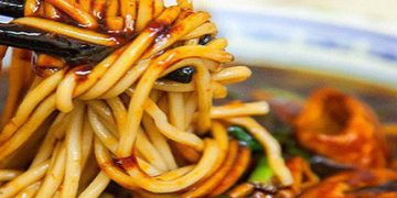 Chảy nước mắt vì 1 bát mì: Bài học “Về nhà đi con” ai cũng nên thực hiện trước khi quá muộn