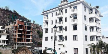 ‘Cắt ngọn’ hàng chục biệt thự xây trái phép ở Nha Trang