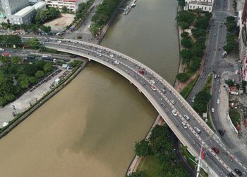 Những “đường cong” tuyệt mỹ ở TP HCM!