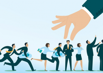 Doanh nghiệp ào ào dịch chuyển từ Trung Quốc khiến thị trường lao động nổi sóng?