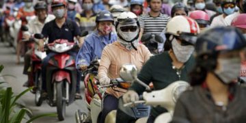 Giáo sư Oxford: Mỹ và Anh gặp “khủng hoảng tuổi trung niên”, châu Á mới là động lực tăng trưởng toàn cầu