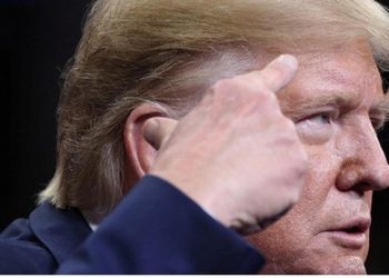 Luận tội Tổng thống Trump sang giai đoạn mới: Chính trường Mỹ xoay chuyển?