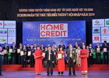 HOME CREDIT ĐƯỢC VINH DANH TRONG TOP 10 SẢN PHẨM CHẤT LƯỢNG CAO 2019