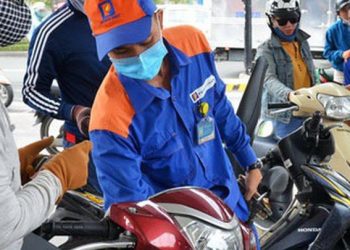 Mở cửa thị trường xăng dầu đến đâu?