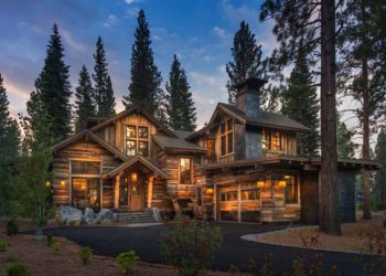 Ngôi nhà gỗ trên núi tuyệt đẹp, ai nhìn cũng thích mê