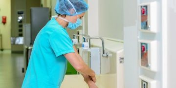 Bệnh viện FV chủ động, sẵn sàng và quyết tâm sát cánh cùng Chính phủ, Bộ Y Tế và toàn dân trong cuộc chiến chống đại dịch SARS-COV-2