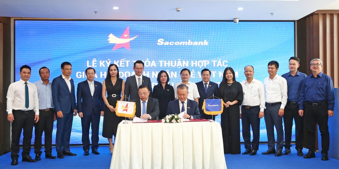 SACOMBANK VÀ HỘI DOANH NHÂN TRẺ VIỆT NAM KÝ KẾT HỢP TÁC
