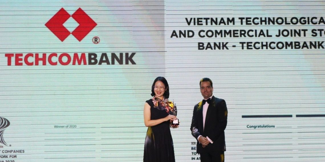 HR ASIA AWARD VINH DANH TECHCOMBANK: “NƠI LÀM VIỆC TỐT NHẤT CHÂU Á”