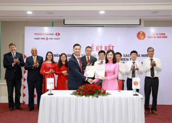KHO BẠC NHÀ NƯỚC KÝ THỎA THUẬN VỚI TECHCOMBANK VỀ PHỐI HỢP THU NGÂN SÁCH VÀ THANH TOÁN SONG PHƯƠNG ĐIỆN TỬ