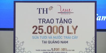 TẬP ĐOÀN TH TẶNG 75.000 SẢN PHẨM SỮA TƯƠI SẠCH VÀ NƯỚC TRÁI CÂY   ĐẾN KHU VỰC MIỀN TRUNG