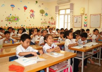 Khen học trò cũng là một nghệ thuật