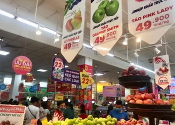 Việt Nam giảm chi tiền cho rau quả nhập khẩu