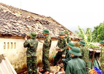 Sau bão số 5, miền Trung lo chống lũ