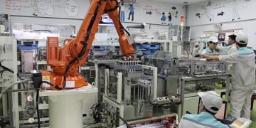 Tạo tổ hợp sản xuất giúp doanh nghiệp có tiền để đầu tư công nghệ