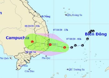Chiều nay áp thấp nhiệt đới đổ bộ, gây mưa rất to ở miền Trung