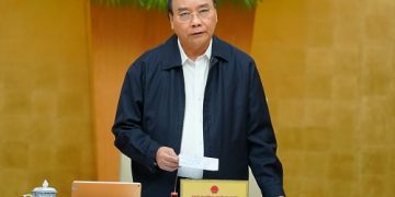 Thủ tướng Nguyễn Xuân Phúc: Hỗ trợ tiền cho người dân sửa nhà sập đổ, hư hỏng nặng