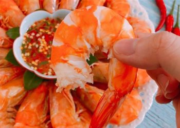 Thực phẩm để qua đêm sẽ gây độc hại