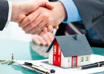 Lãi suất ngân hàng giảm, có nên chớp thời cơ mua nhà?