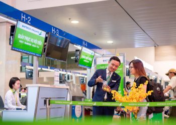 HÀNG KHÔNG TRIỂN KHAI THẺ BAY KHÔNG GIỚI HẠN DỊP TẾT, TRẢ GÓP 0%