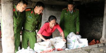 Hà Tĩnh: Bắt quả tang cơ sở chế biến hơn 700kg mỡ bò “bẩn”