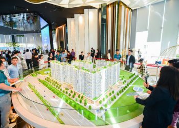 Cuối năm nên đầu tư tiền nhàn rỗi vào đâu?