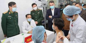 Sáng nay, Việt Nam chính thức tiêm thử nghiệm vaccine Nano Covax: “Bắt đầu trận đánh lớn”