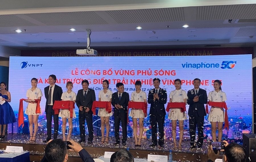 VNPT chính thức phủ sóng VinaPhone 5G tại Hà Nội và TP. Hồ Chí Minh