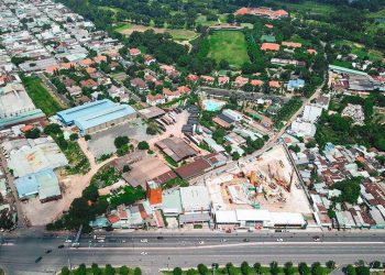 Một năm “dẫn sóng” của bất động sản vệ tinh