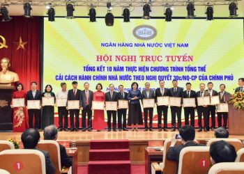 TECHCOMBANK ĐƯỢC NGÂN HÀNG NHÀ NƯỚC VINH DANH XUẤT SẮC TRONG CẢI CÁCH HÀNH CHÍNH