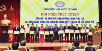 TECHCOMBANK ĐƯỢC NGÂN HÀNG NHÀ NƯỚC VINH DANH XUẤT SẮC TRONG CẢI CÁCH HÀNH CHÍNH