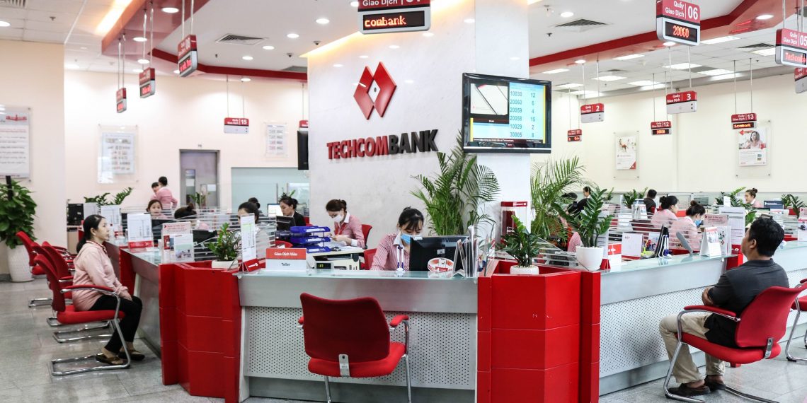 TECHCOMBANK TRIỂN KHAI CHƯƠNG TRÌNH ƯU ĐÃI TẾT – “KHỞI SẮC NĂM VƯỢT TRỘI” CHO KHÁCH HÀNG DOANH NGHIỆP