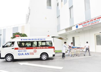 CỨU SỐNG NGOẠN MỤC BÉ NAM BỊ ĐUỐI NƯỚC TẠI HỒ BƠI KHU DÂN CƯ