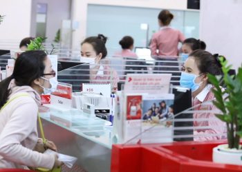 KHOẢN VAY HỢP VỐN CỦA TECHCOMBANK VINH DỰ ĐƯỢC GHI NHẬN LÀ  “GIAO DỊCH VAY HỢP VỐN THÀNH CÔNG NHẤT TẠI VIỆT NAM” TRONG KHUÔN KHỔ  GIẢI THƯỞNG THE ASSET TRIPLE A COUNTRY AWARDS 2020