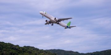 BAMBOO AIRWAYS BAY TP HCM – CÔN ĐẢO, NÂNG MẠNG KẾT NỐI ĐẢO THIÊNG LÊN 7 ĐƯỜNG BAY THẲNG