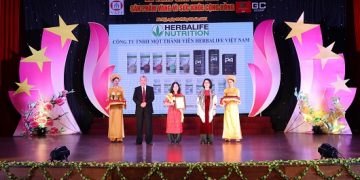 Herbalife Việt Nam Nhận Giải Thưởng “Sản Phẩm Vàng Vì Sức Khỏe Cộng Đồng” Trong Nhiều Năm Liên Tiếp