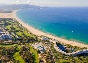 FLC BÁO LÃI QUÝ 4 HƠN 2.500 TỶ, LỢI NHUẬN NĂM VƯỢT XA KẾ HOẠCH