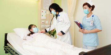 LỌC MÁU HẤP PHỤ KỊP THỜI CỨU NGƯỜI BỆNH UỐNG 200 VIÊN THUỐC CÁC LOẠI