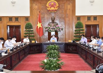 Thủ tướng làm việc với Bộ Y tế: Quyết định những vấn đề cấp bách để phòng chống dịch hiệu quả hơn