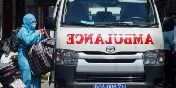 Hai con của bệnh nhân ở quận 3 dương tính với nCoV