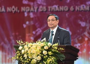 Thủ tướng Phạm Minh Chính: Trân trọng mọi đóng góp, huy động mọi nguồn lực để sớm có vaccine cho nhân dân