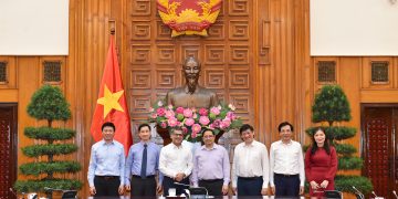 Thủ tướng Chính phủ nỗ lực thúc đẩy đưa vaccine về nước sớm nhất, nhiều nhất