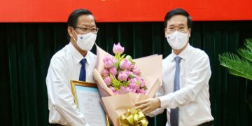 Bộ Chính trị điều động, phân công, chỉ định nhân sự mới