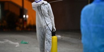 72 GIỜ XÂY DỰNG VÀ VẬN HÀNH BỆNH VIỆN DÃ CHIẾN LỚN NHẤT VIỆT NAM