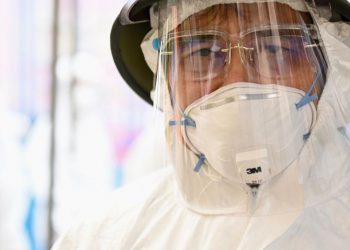 Thủ tướng: Chịu khổ lúc này để nhanh bình thường trở lại