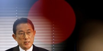 Người từng ba lần trượt đại học sẽ trở thành thủ tướng Nhật Bản