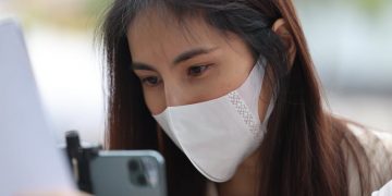 Những câu hỏi trong chuyện minh bạch từ thiện của Thủy Tiên