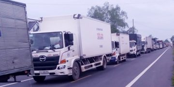 Các tỉnh miền Tây đón hơn 10.000 người về quê, phát hiện nhiều F0