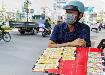 Vé số miền Tây ế ẩm