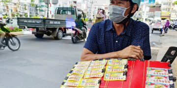 Vé số miền Tây ế ẩm