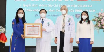 BỆNH VIỆN GIA AN 115 ĐÓN NHẬN BẰNG KHEN CỦA UBND THÀNH PHỐ  VÀ TRI ÂN CÁC “CHIẾN SĨ ÁO TRẮNG”